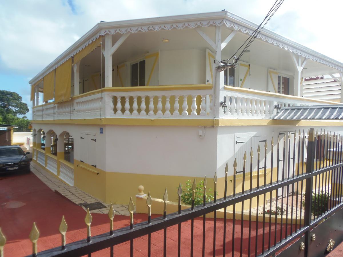 Villa Mancina Capesterre-Belle-Eau Exterior foto